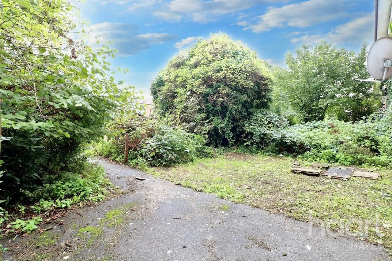 Hornbeam Road, Hayes, UB4, photo 14