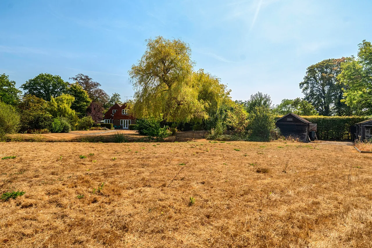 PIckhurst Road, Chiddingfold, GU8, photo 24