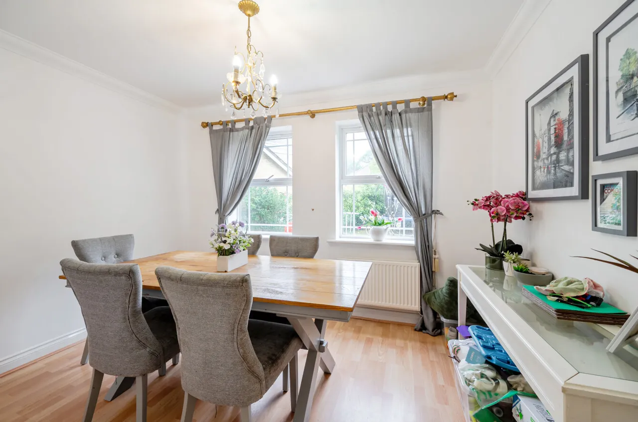 Durham Drive, Deepcut, Camberley, Surrey, GU16 6GG, photo 4