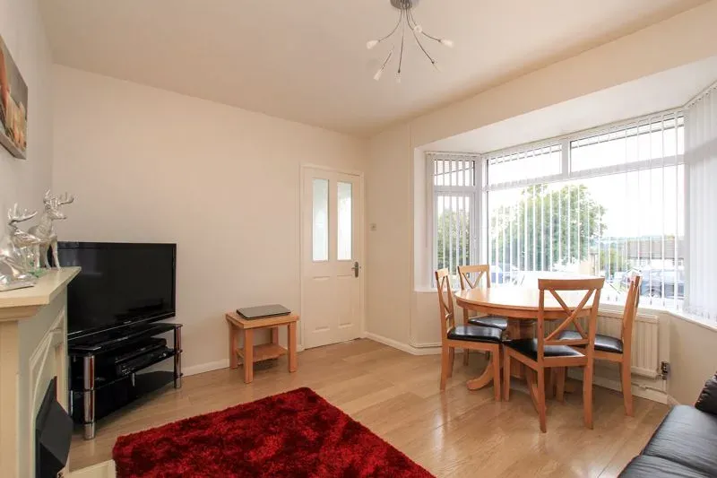 Highbarns, Hemel Hempstead, Hertfordshire, HP3 8AF, photo 13