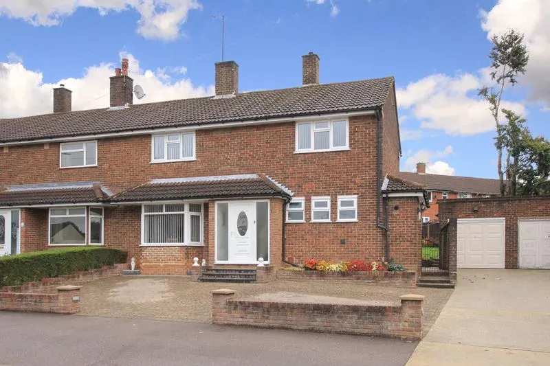 Highbarns, Hemel Hempstead, Hertfordshire, HP3 8AF, photo 16