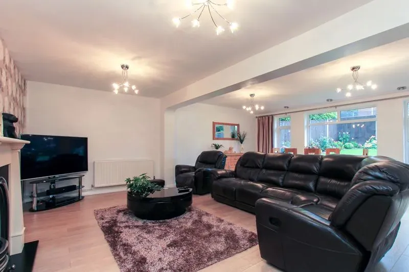 Highbarns, Hemel Hempstead, Hertfordshire, HP3 8AF, photo 4