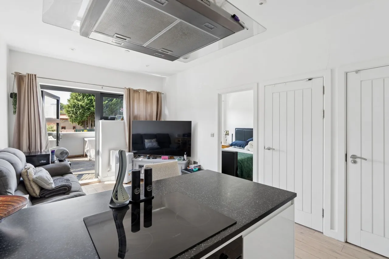 Baring Road, Beaconsfield, HP9, photo 2