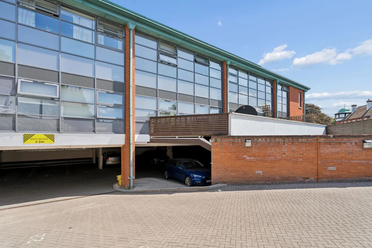 Baring Road, Beaconsfield, HP9, photo 15