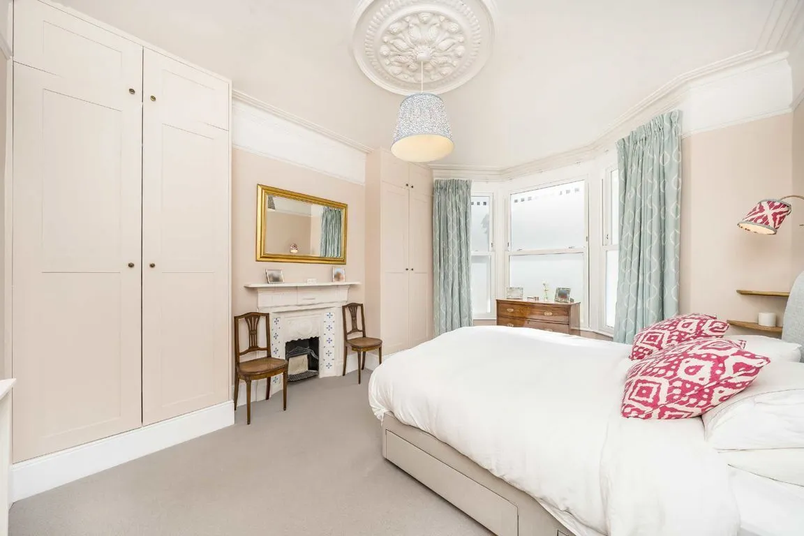 Tantallon Road, SW12, photo 5