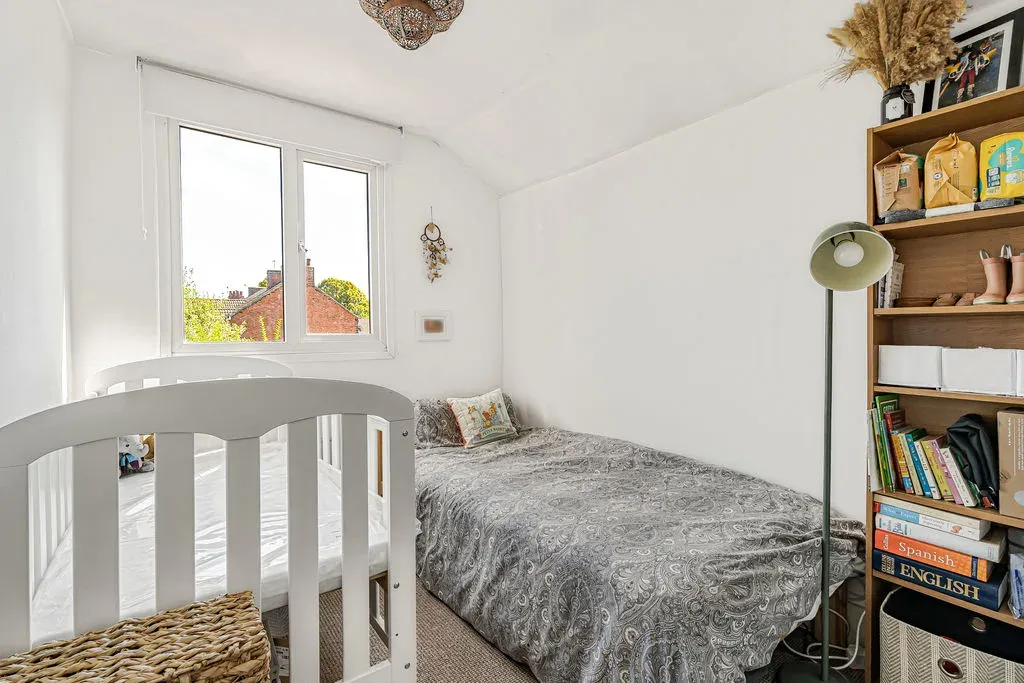 Albert Street, Bletchley, Milton Keynes, Buckinghamshire, MK2 2UQ, photo 10