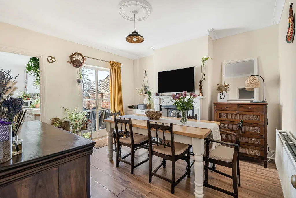 Albert Street, Bletchley, Milton Keynes, Buckinghamshire, MK2 2UQ, photo 4