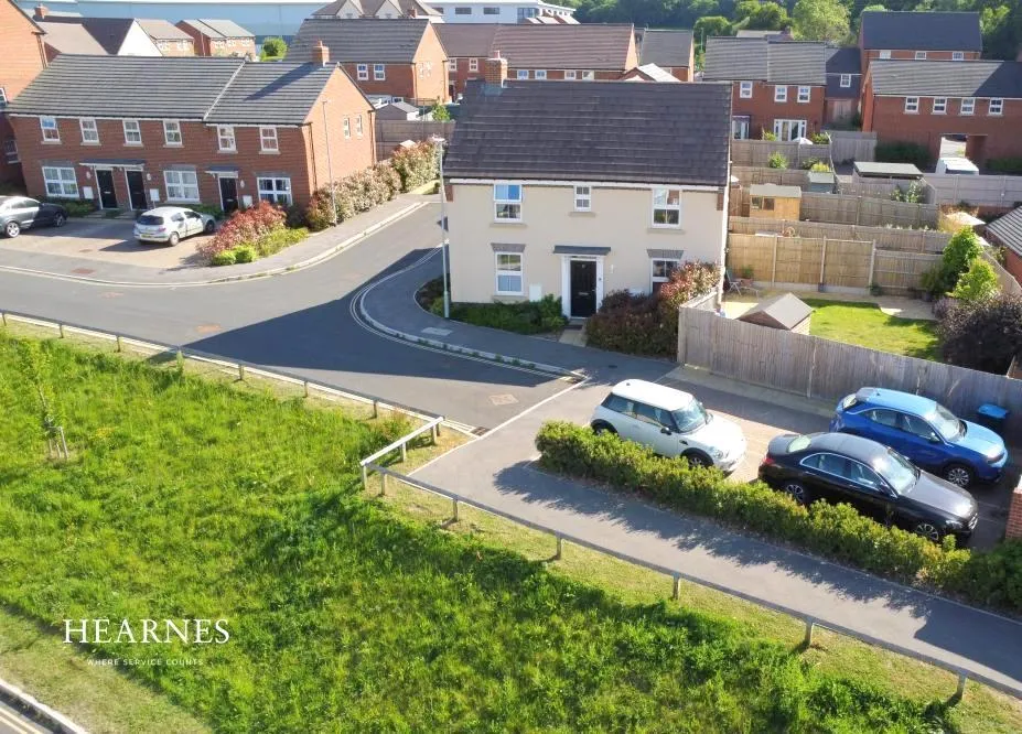 3 bed property for sale, Beaumaris Road, Bournemouth, BH11