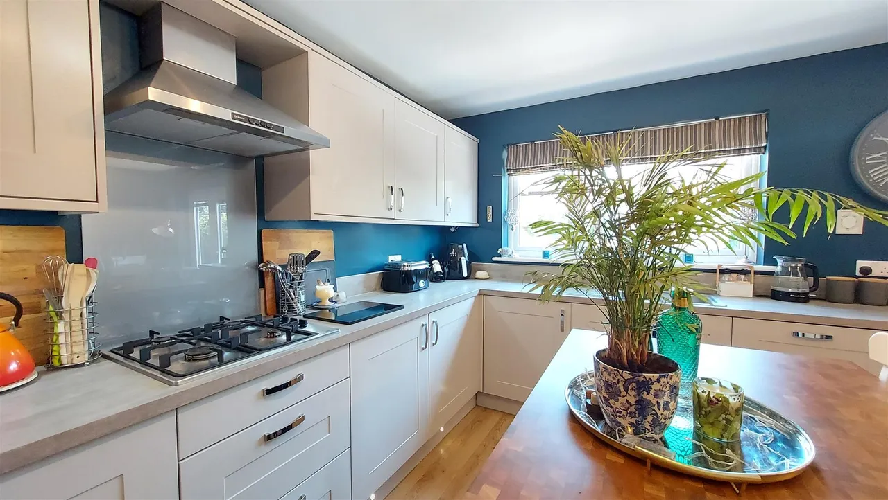 Nene Close, Bourne, PE10, photo 6