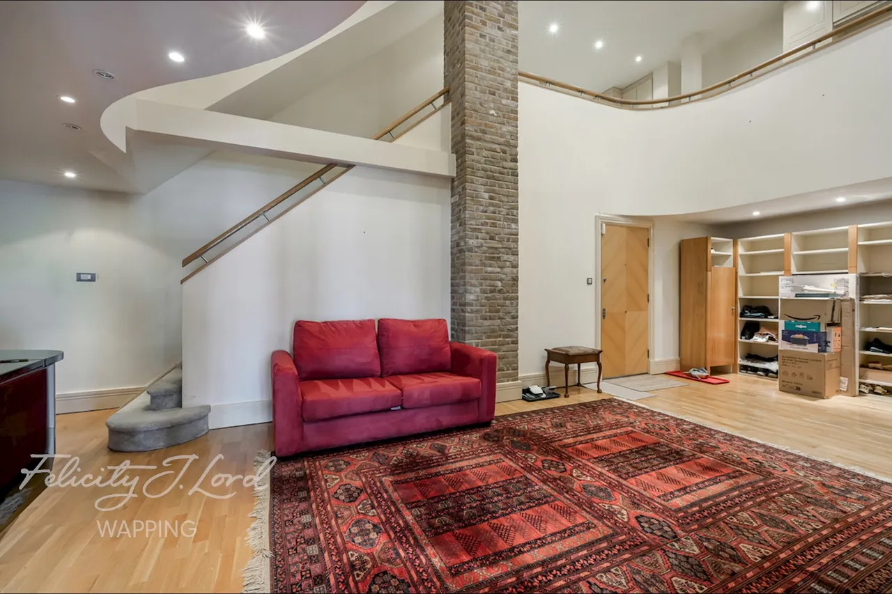Great Jubilee Wharf, Wapping Wall, E1W, photo 3