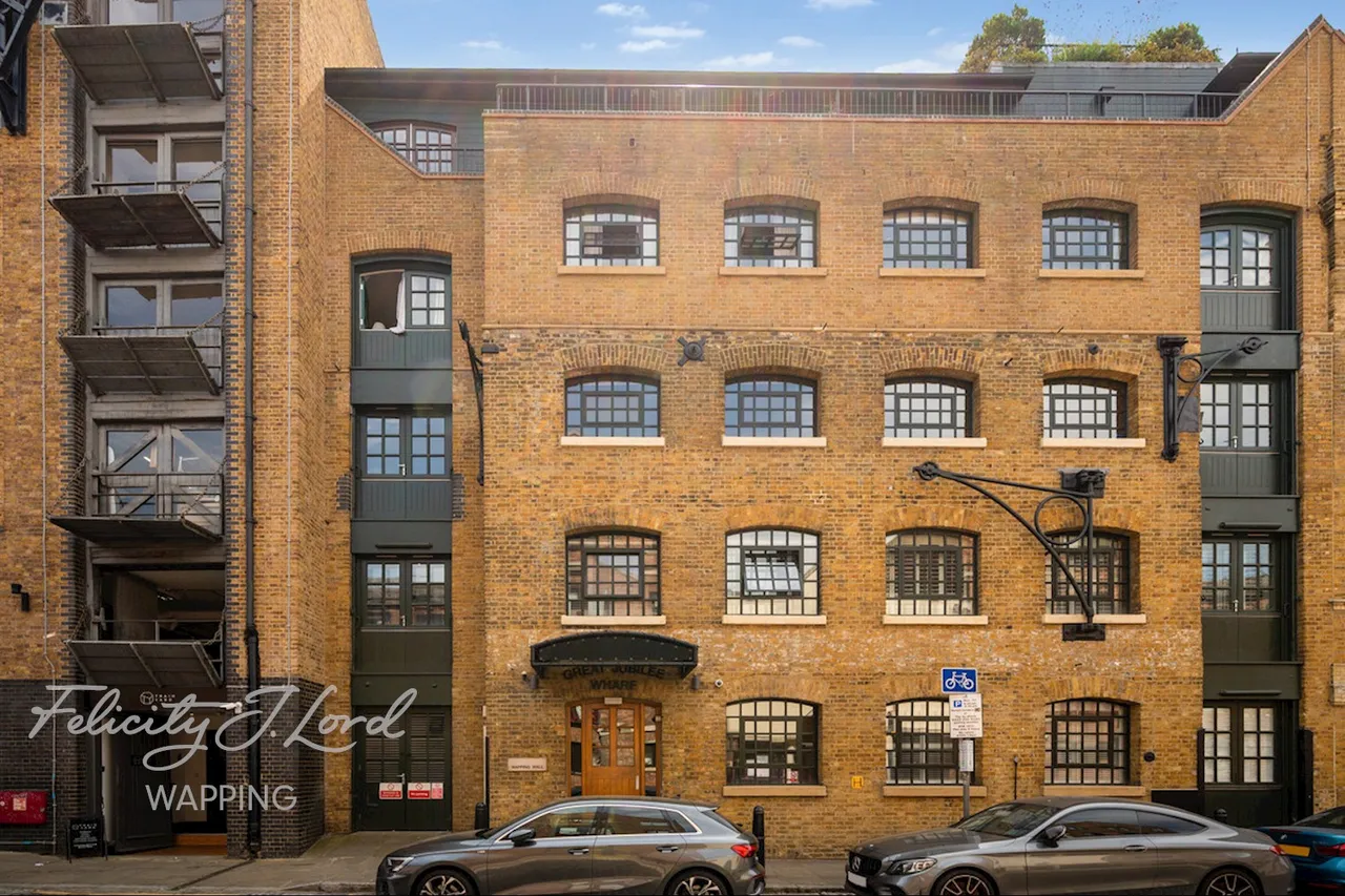 Great Jubilee Wharf, Wapping Wall, E1W, photo 7