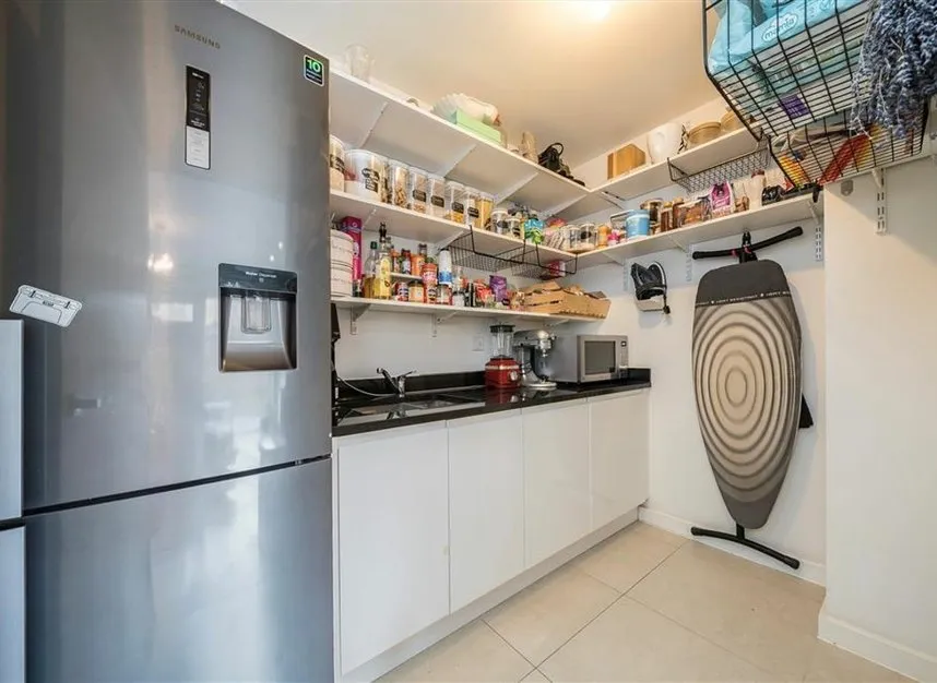 Bowen Drive, Charlton, SE7, photo 12