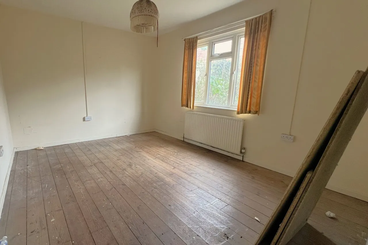 Hill Corner, Great Cheverell, SN10, photo 16
