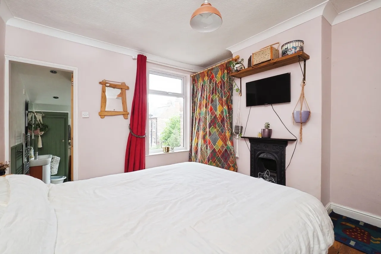 Gladstone Street, Beeston, Nottingham, Nottinghamshire, NG9, photo 10