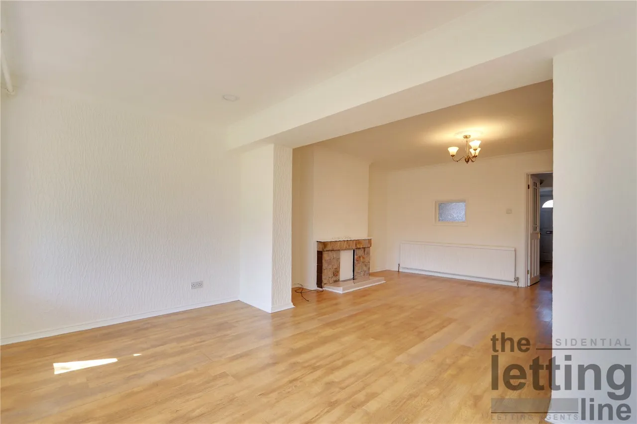 Youngmans Close, Enfield, Middlesex, EN2 0RF, photo 6