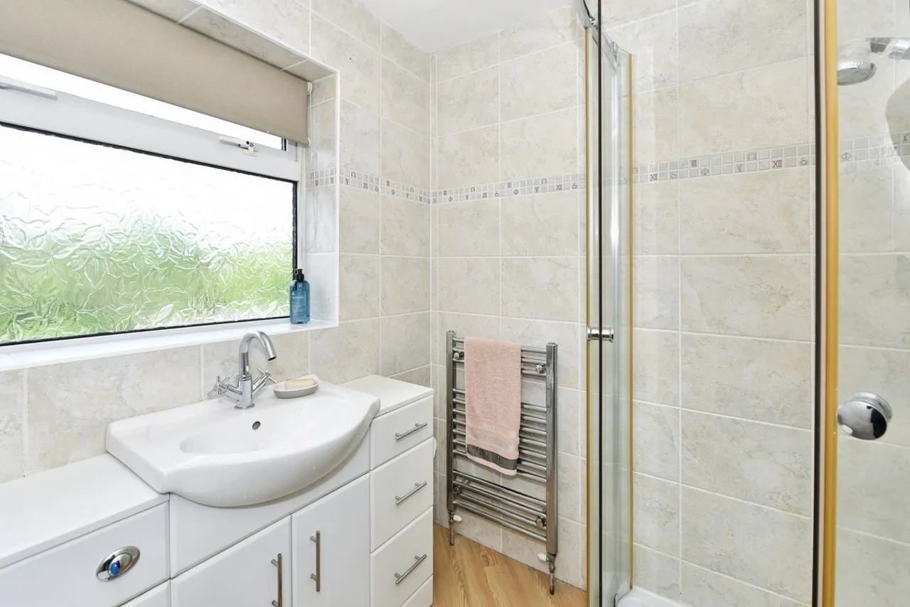 Willow Drive, Sheffield, S9, photo 8