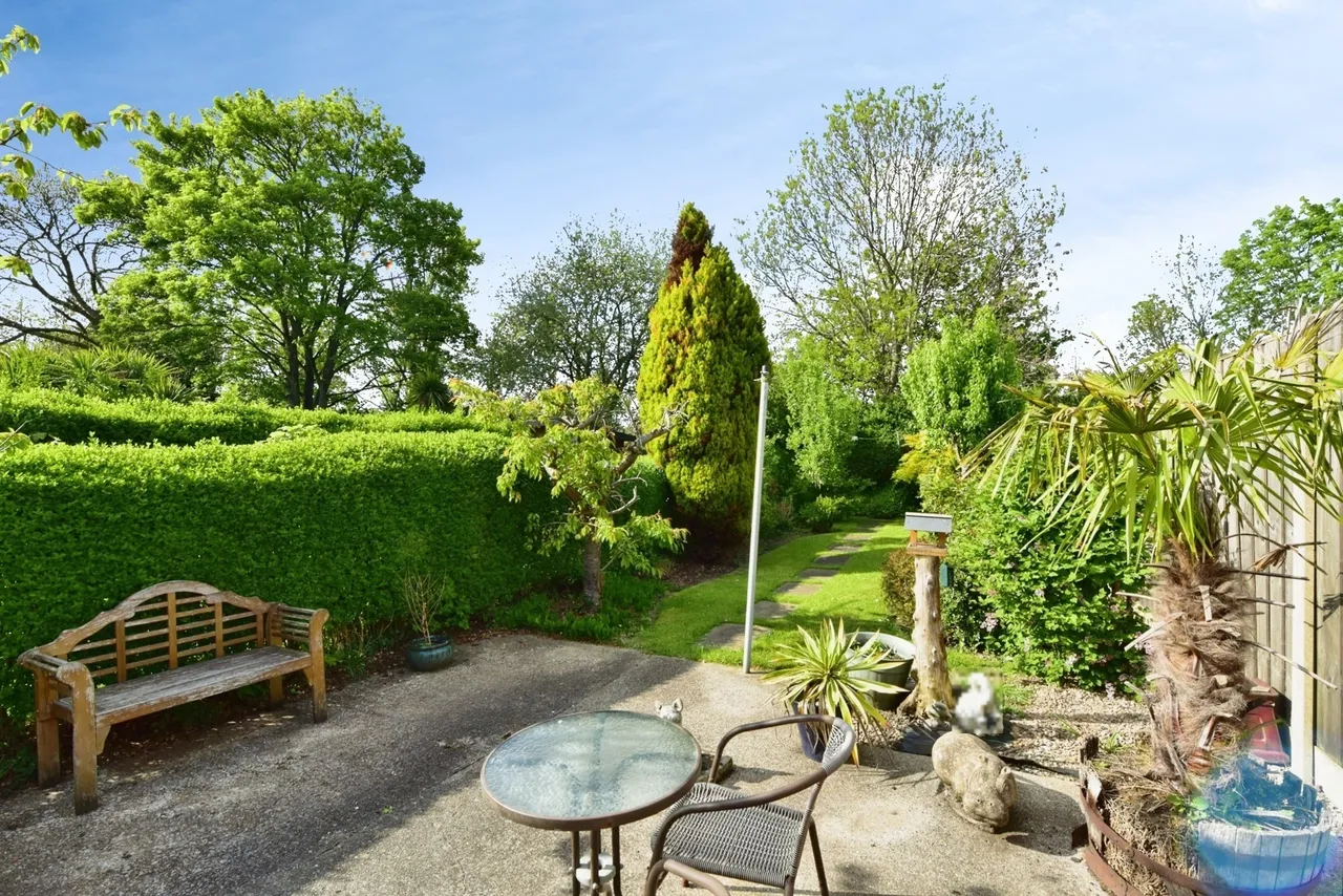 Willow Drive, Sheffield, S9, photo 4