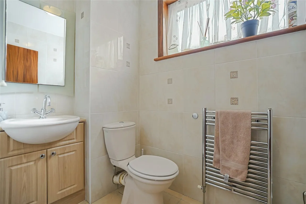 Mellerstain Road, Kirkcaldy, Fife, KY2, photo 11