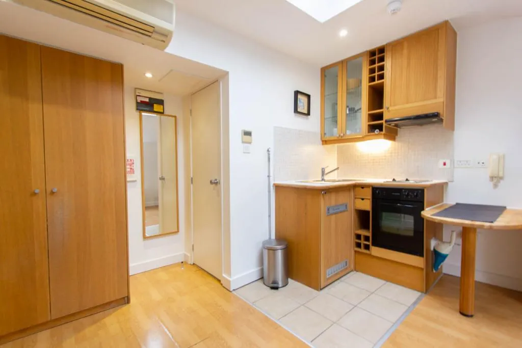 Gloucester Street, Pimlico, SW1V, photo 3