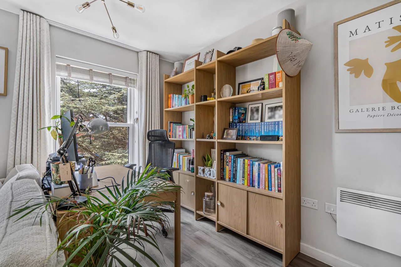 Threadneedle Road, Farnham, GU9, photo 11