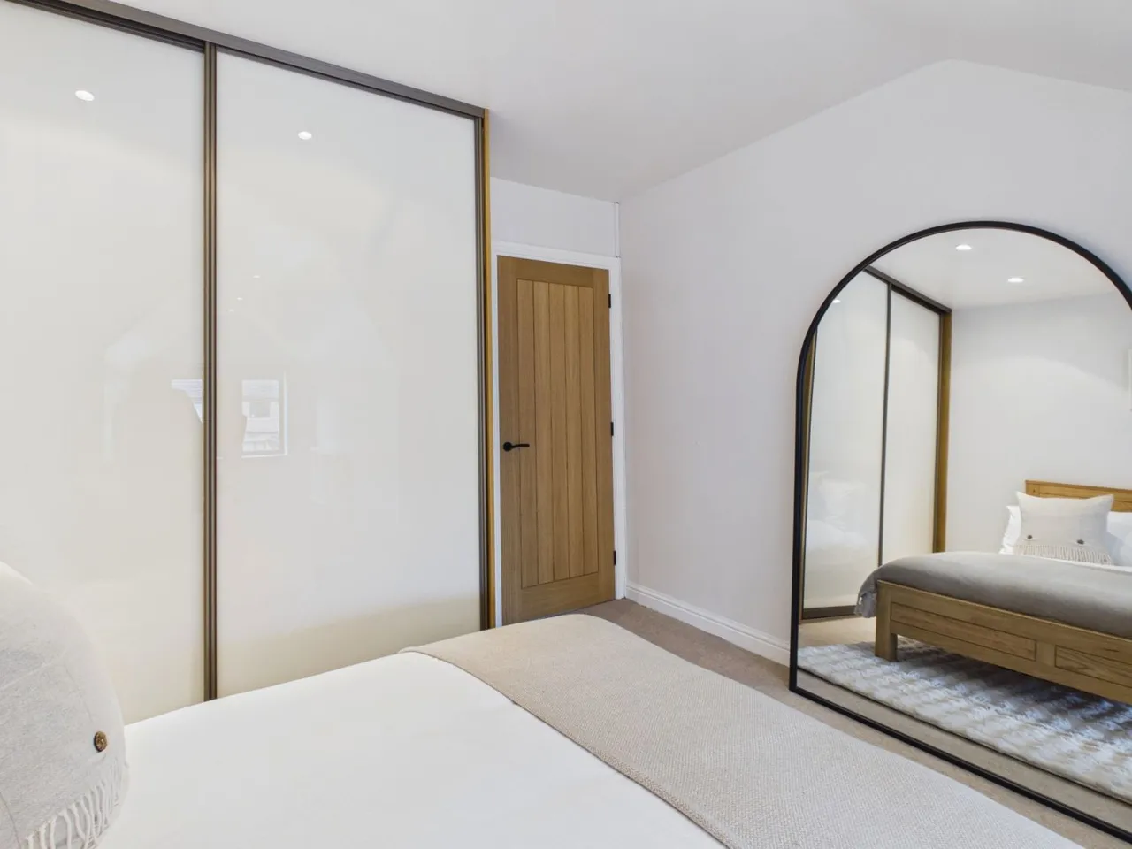 Greenwood Fold, Bradford, BD4, photo 24