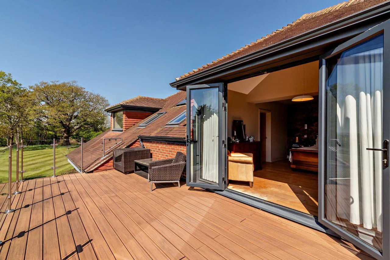 Muntham Drive, Barns Green, Horsham, West Sussex, RH13 0PT, photo 10
