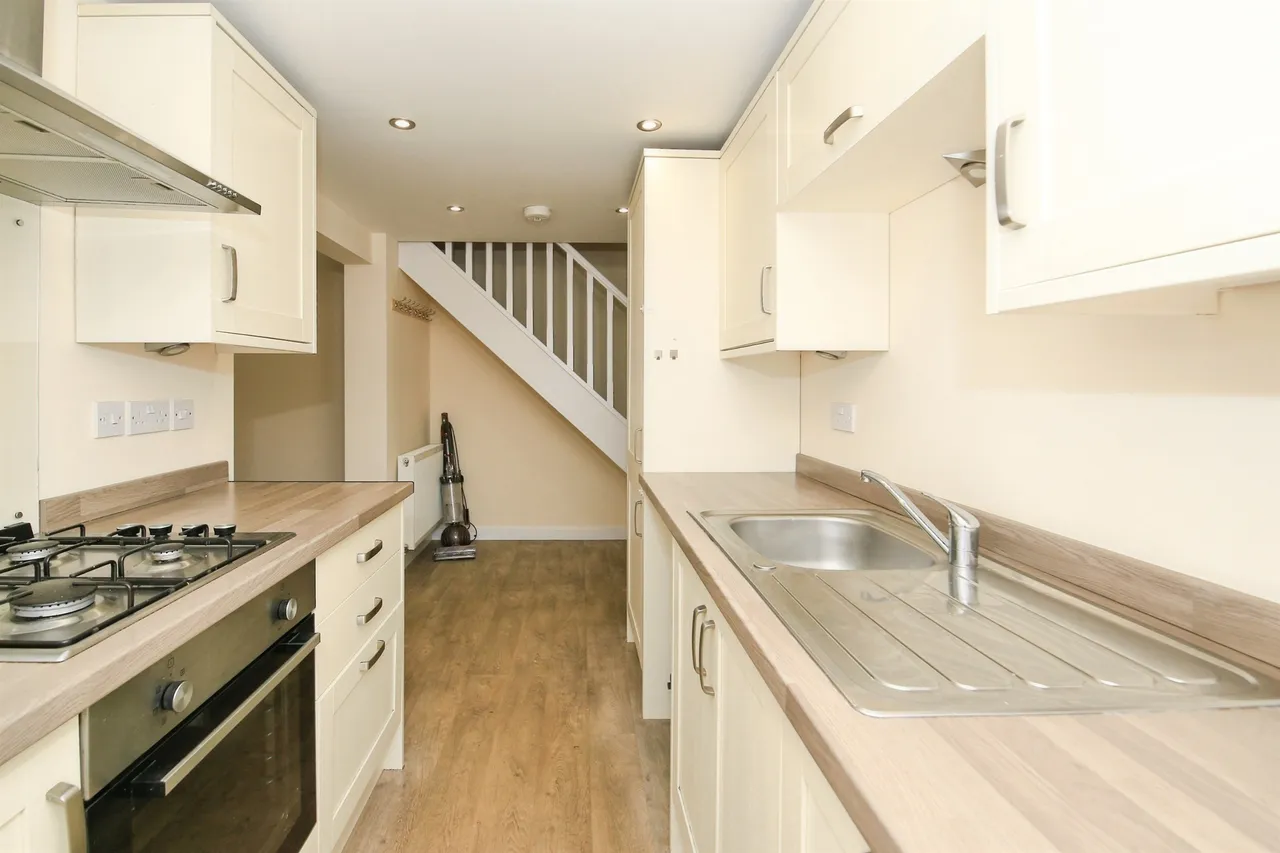 Falcon Lane, Peterborough, PE7, photo 11