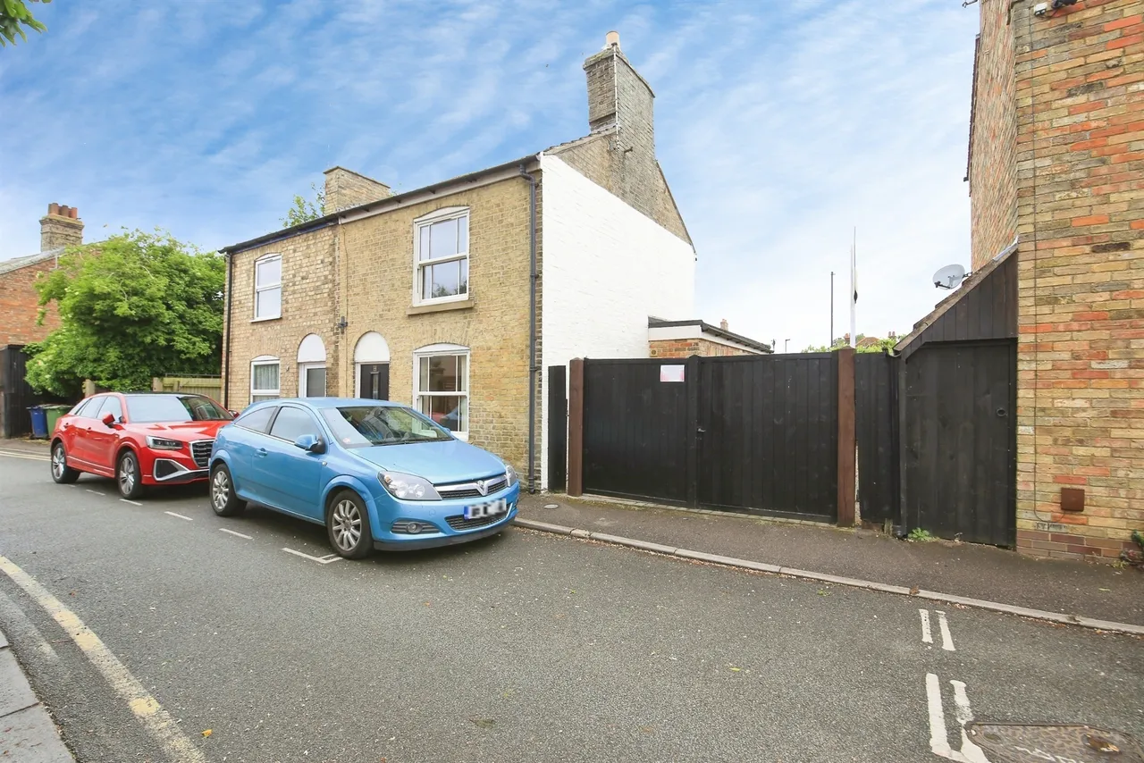 Falcon Lane, Peterborough, PE7, photo 18