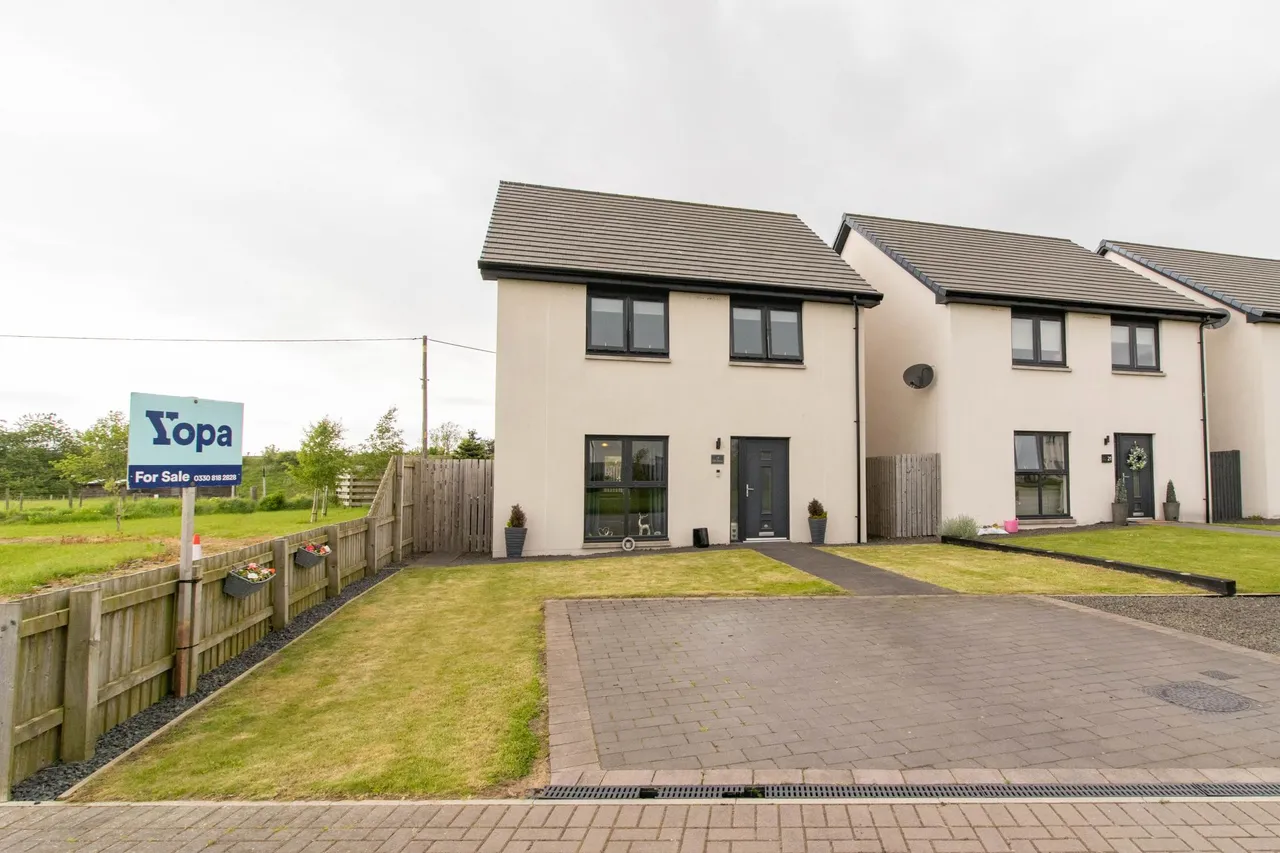 3 bed house for sale, Esk Drive, Marykirk, AB30