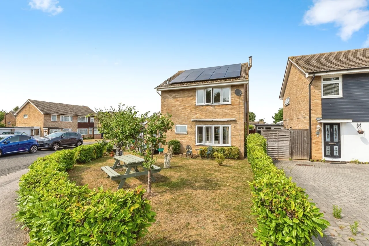Shaw Close, Cliffe Woods, ME3, photo 12