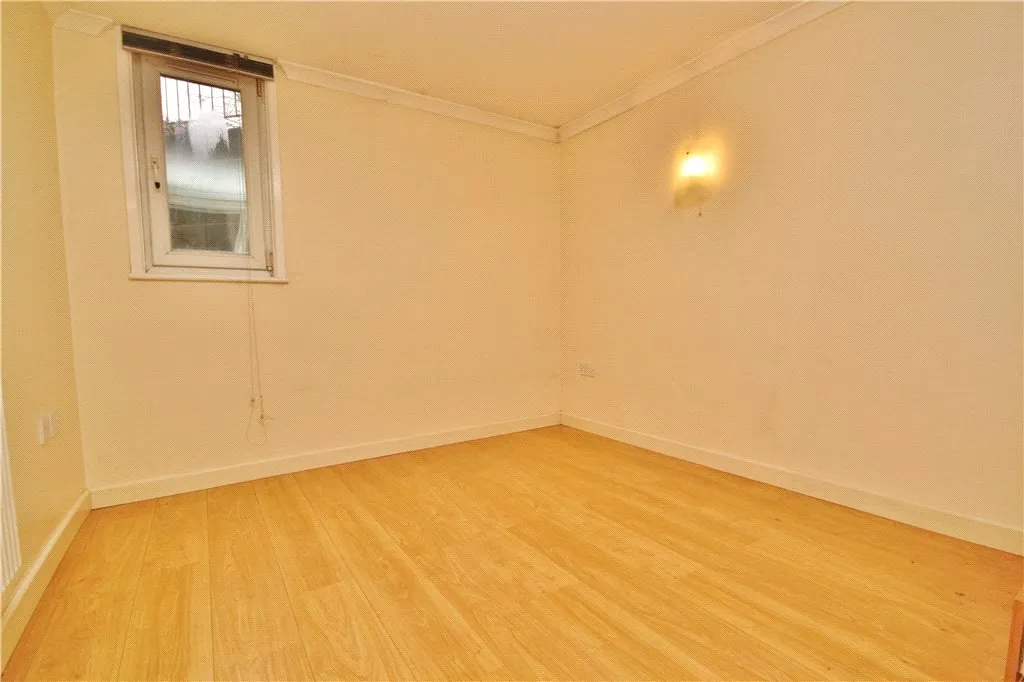 Woodbridge Road, Guildford, GU1, photo 7