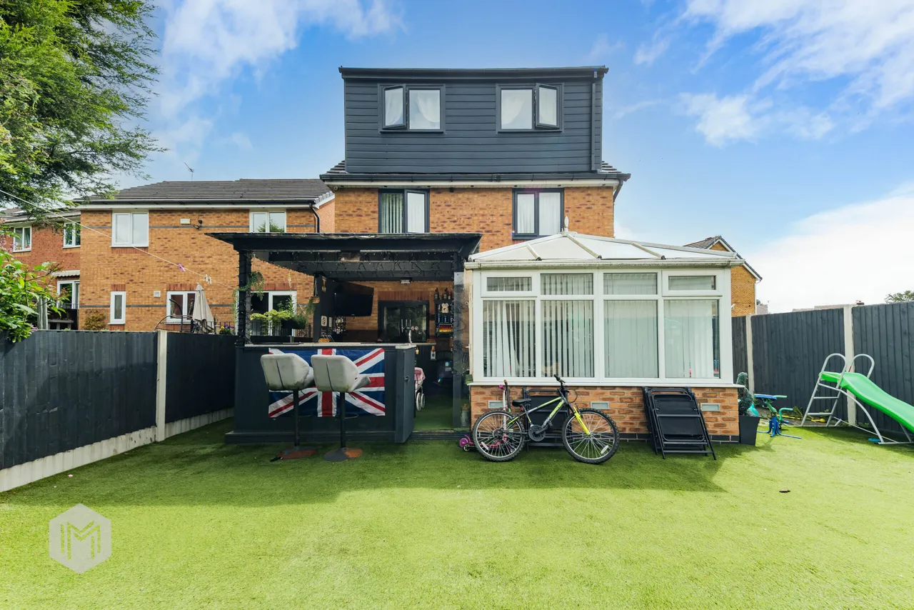 Inglewood Close, Bury, BL9 7LD, photo 4