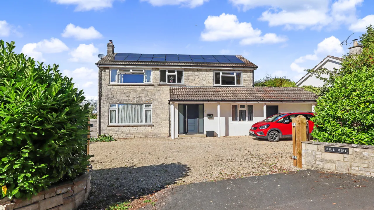 4 bed house for sale, Leg of Mutton Road, Glastonbury