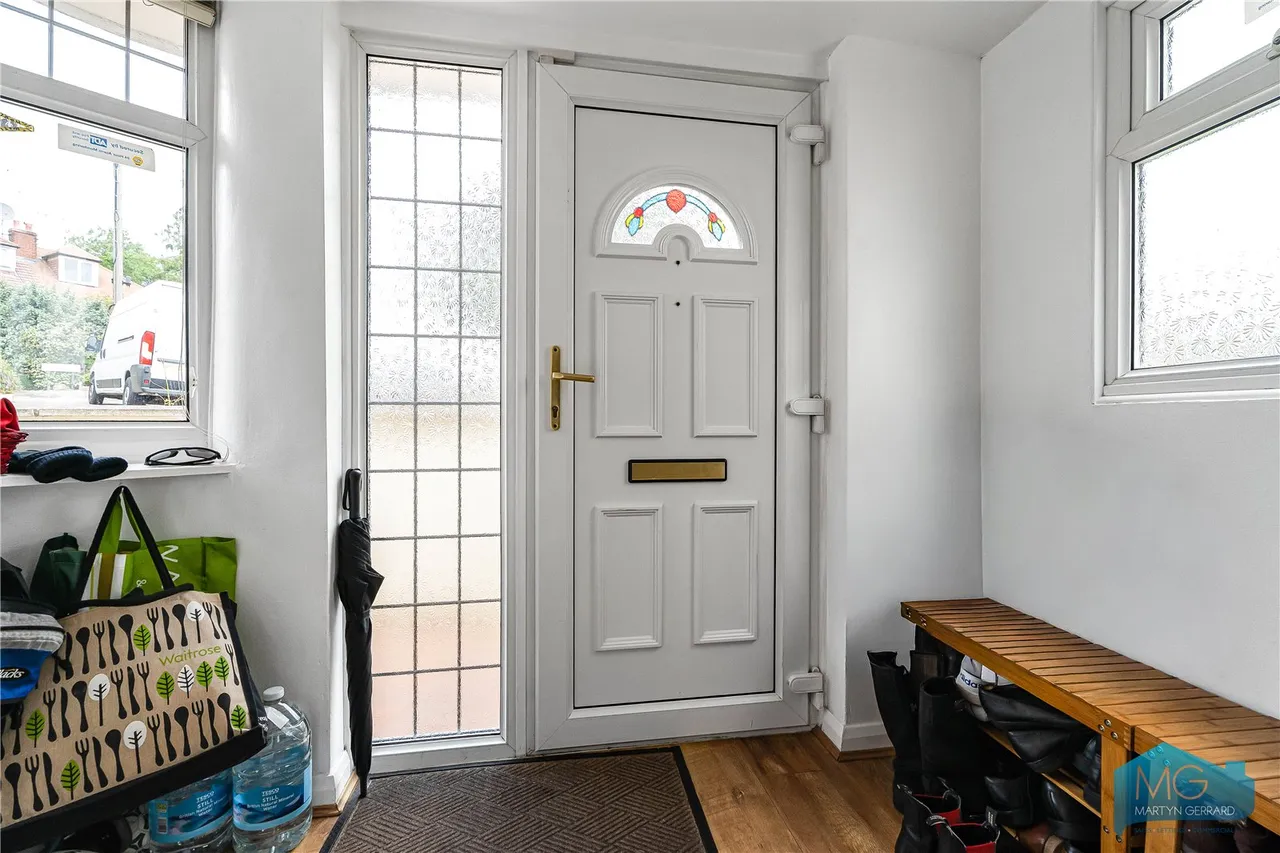 Grants Close, Mill Hill, NW7, photo 18