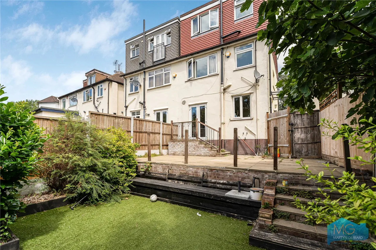 Grants Close, Mill Hill, NW7, photo 19