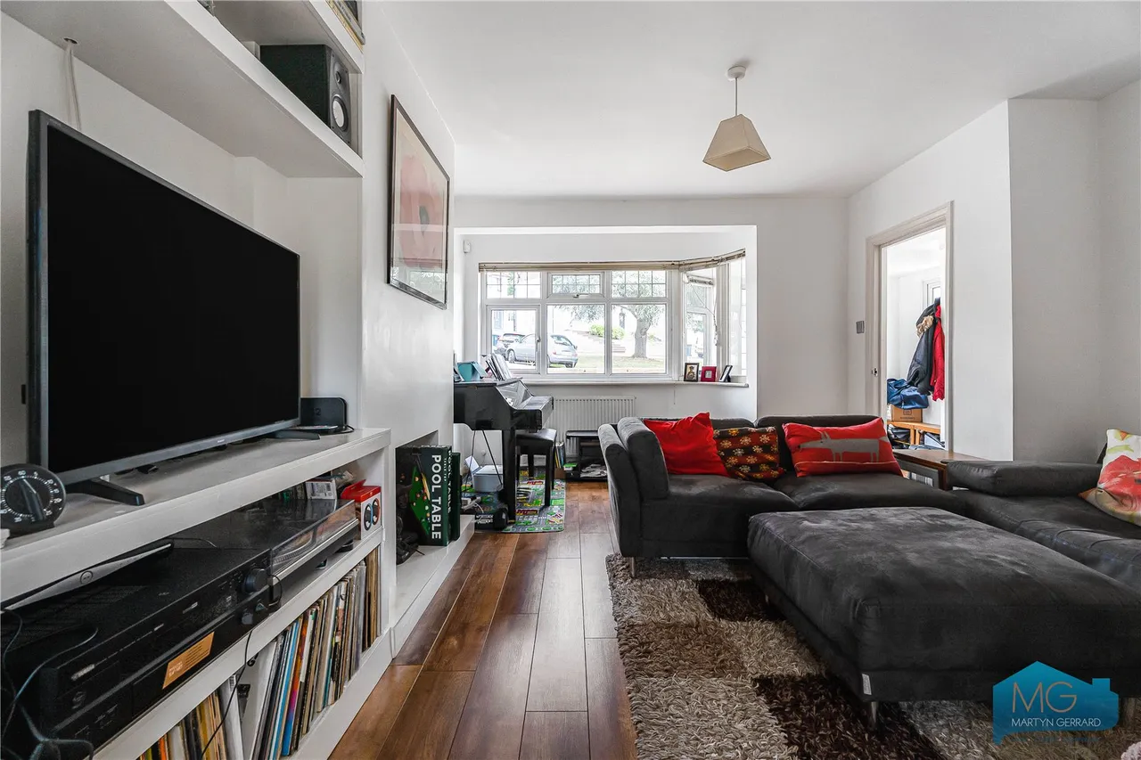 Grants Close, Mill Hill, NW7, photo 14
