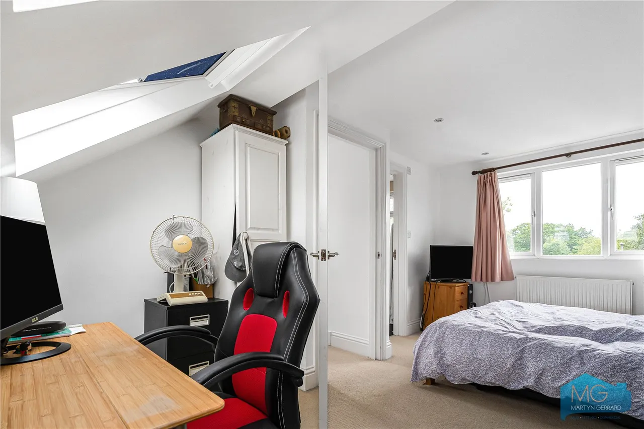Grants Close, Mill Hill, NW7, photo 7