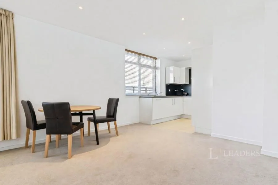Homerton Street, Cambridge, CB2, photo 5