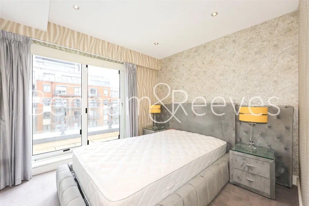 Heritage Avenue, Beaufort Park, NW9, photo 14