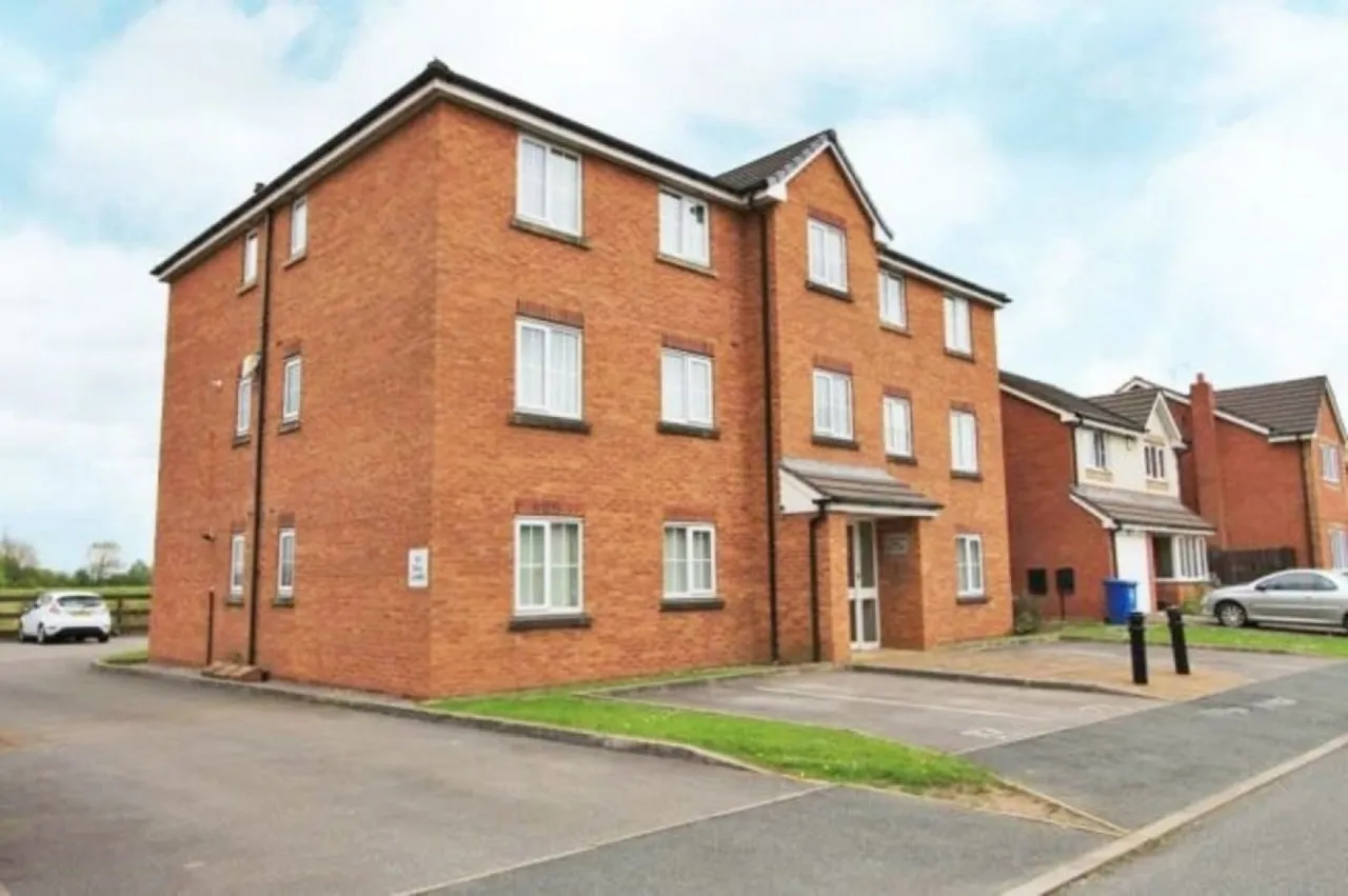 2 bed flat to rent, Rushton Close, Burtonwood, WA5