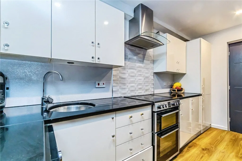 Dunley Drive, New Addington, Croydon, CR0, photo 8