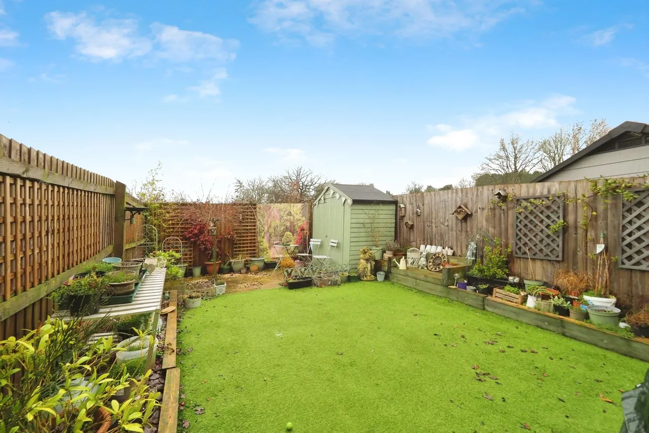 Saxelby Close, Riddings, DE55, photo 17