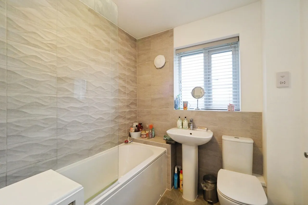 Saxelby Close, Riddings, DE55, photo 15