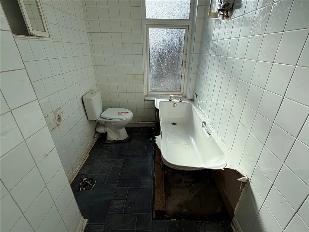 Leppings Lane, SHEFFIELD, photo 7