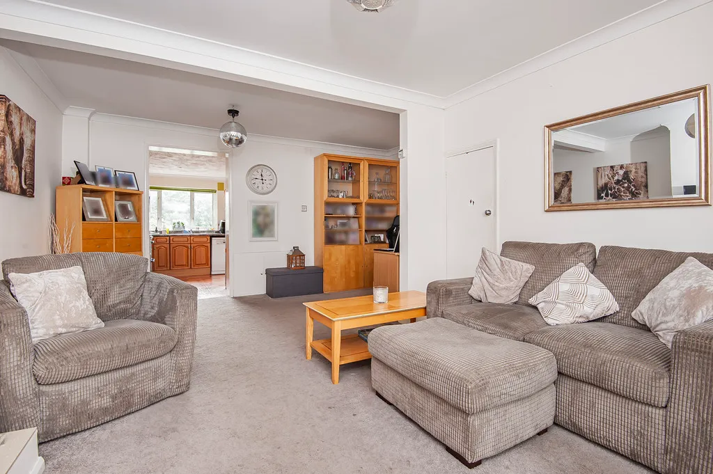 Oakleigh Road, Hillingdon, photo 17
