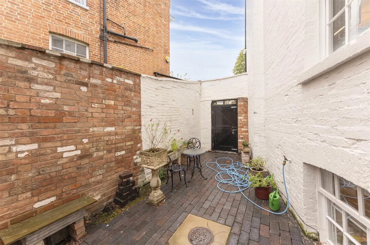 Lansdowne Circus, Leamington Spa, CV32, photo 32
