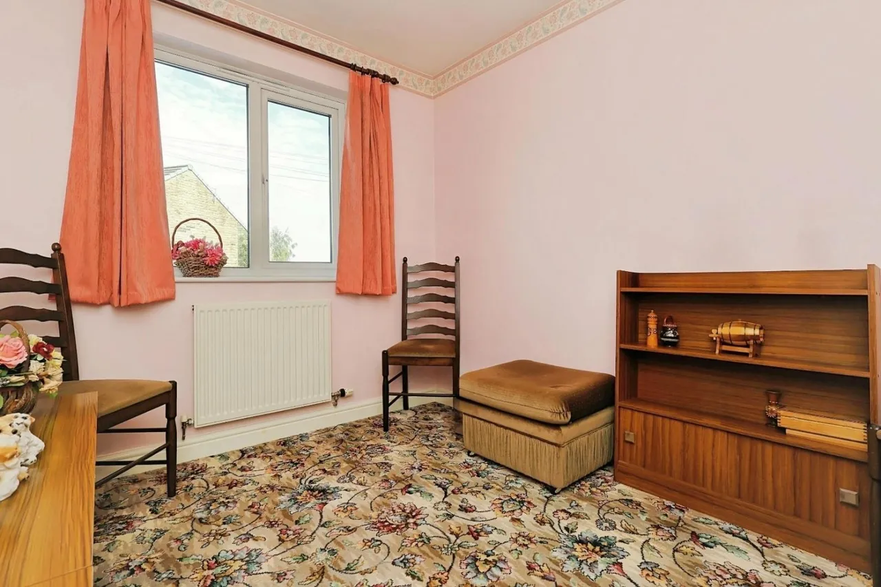 Mount Pleasant Court, Pudsey, photo 11
