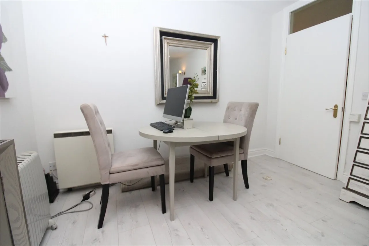 Brook Lane, Alderley Edge, SK9, photo 8