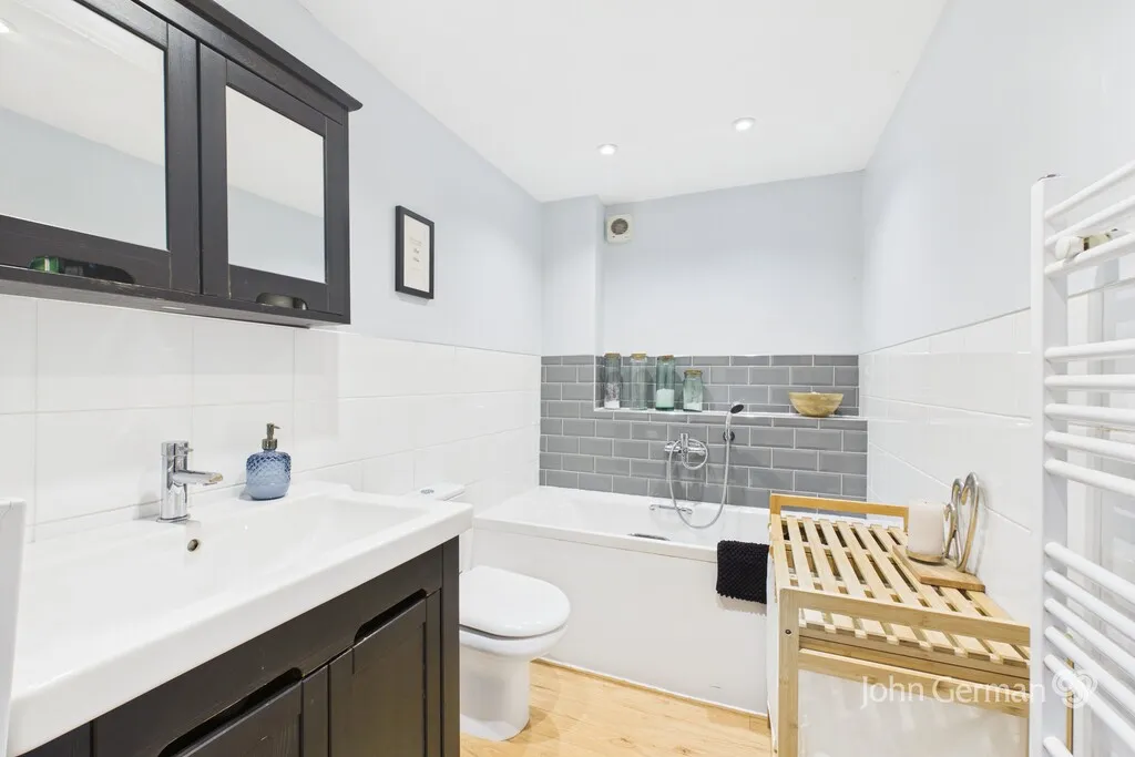Ludgate Street, Tutbury, photo 9