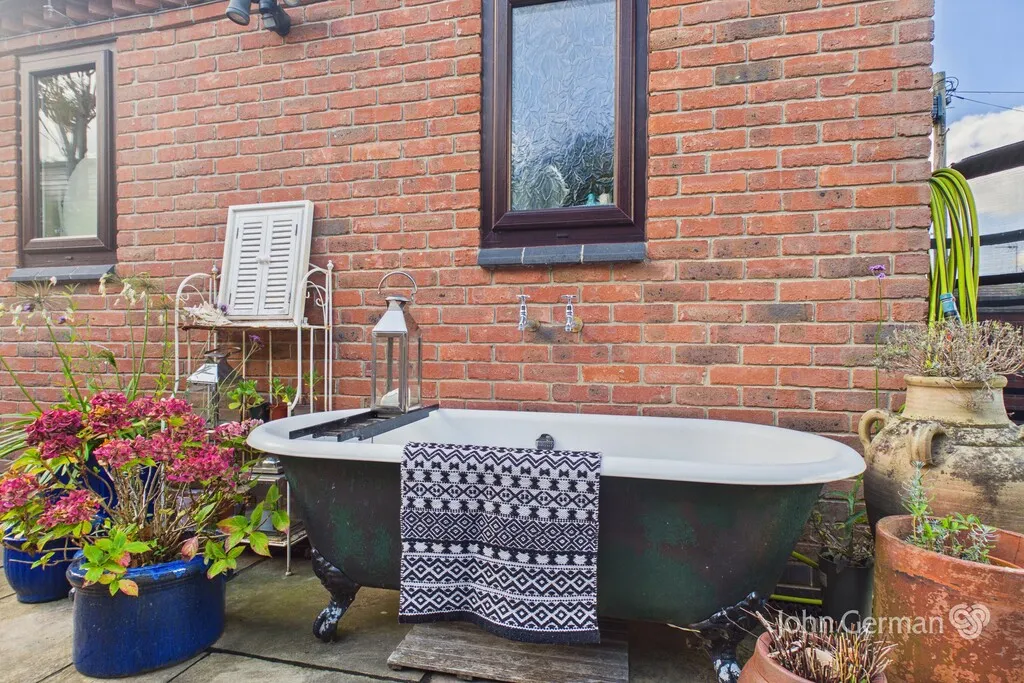 Ludgate Street, Tutbury, photo 32
